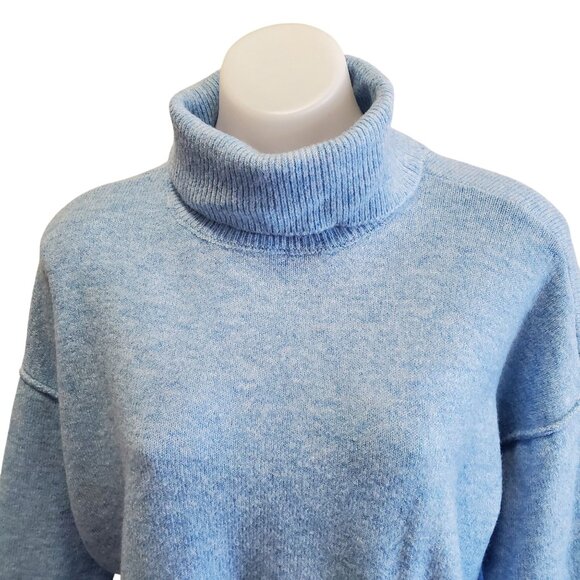 Vince Camuto Womens Light Blue Oversized Cozy Turtleneck Sweater Sz XS - Picture 3 of 10